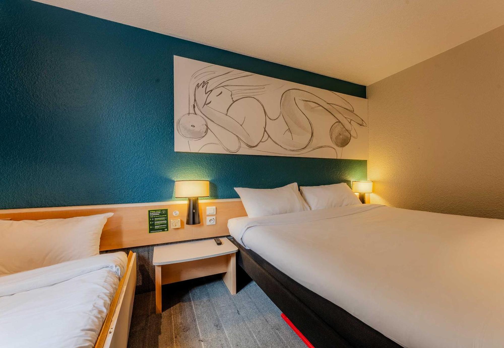B&B Hotel Lille Villeneuve D'Ascq Grand Stade Buitenkant foto