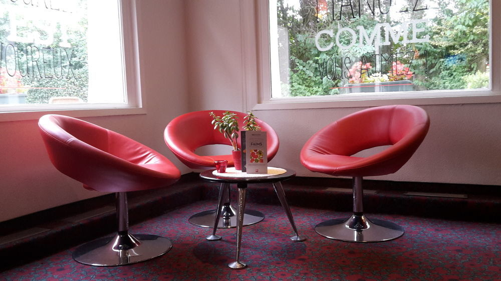 B&B Hotel Lille Villeneuve D'Ascq Grand Stade Buitenkant foto
